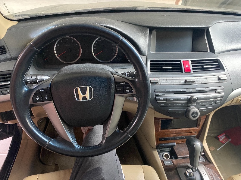 泰州10年本田雅阁3