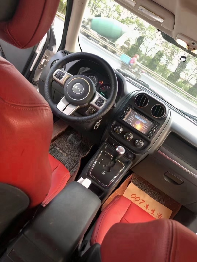 徐州12年Jeep自由客2