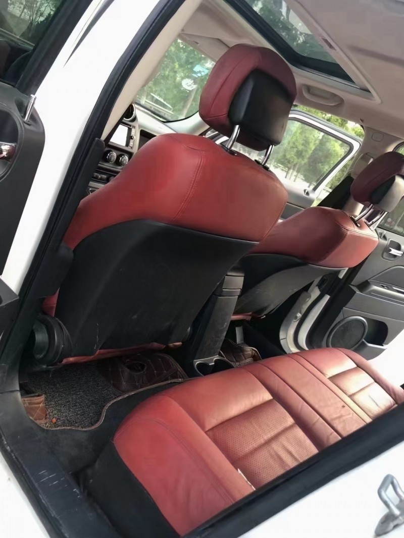 徐州12年Jeep自由客3