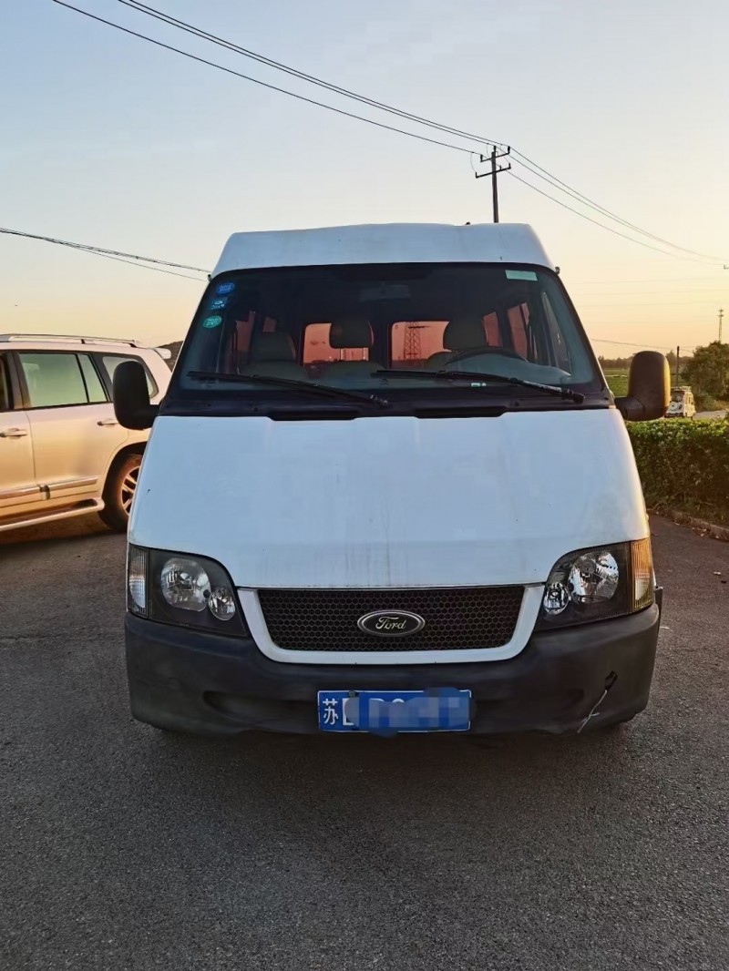 徐州12年福特全顺1
