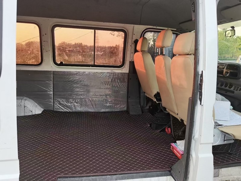 徐州12年福特全顺5