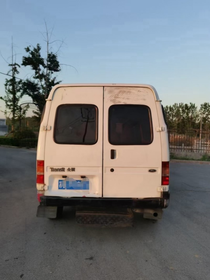 徐州12年福特全顺8