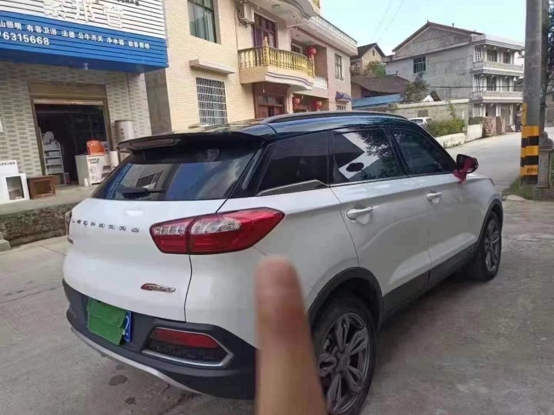 長沙18年獵豹汽車CS97
