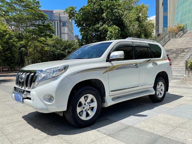 深圳17年丰田普拉多7