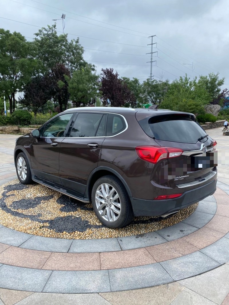 青岛18年别克昂科威7