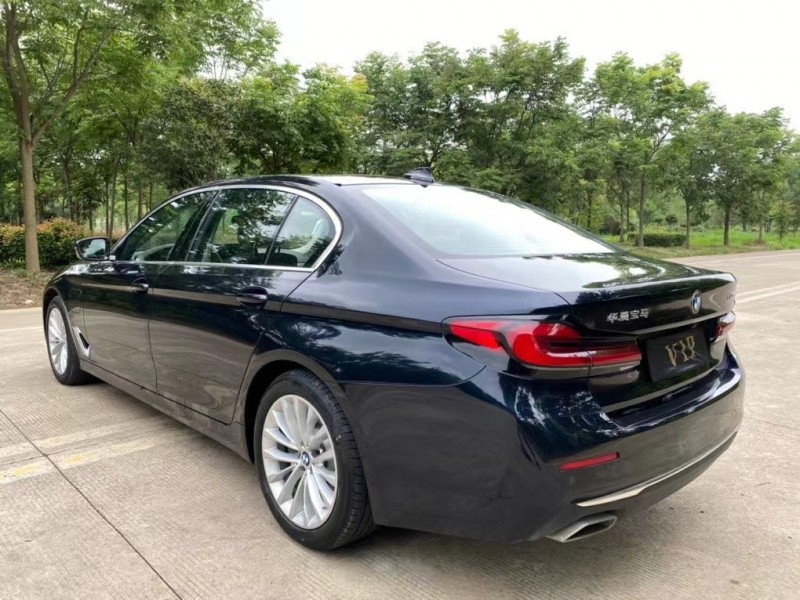 盐城21年宝马5系4