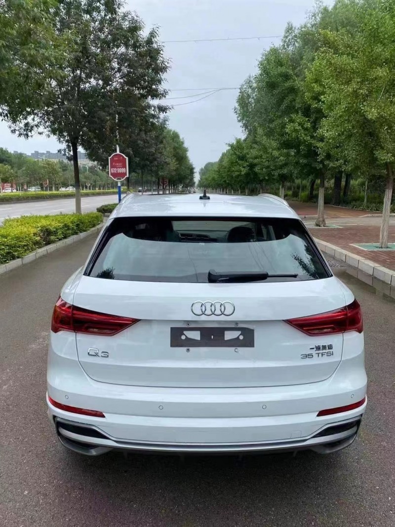 德州21年奧迪Q34