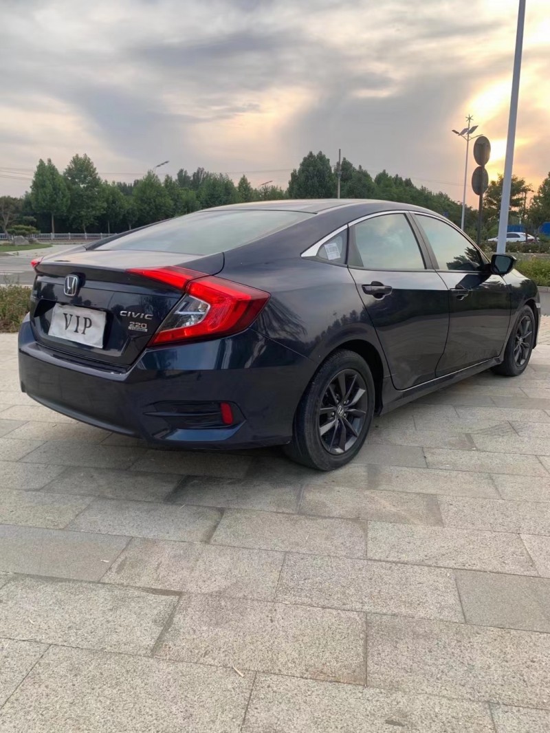 枣庄19年本田思域9