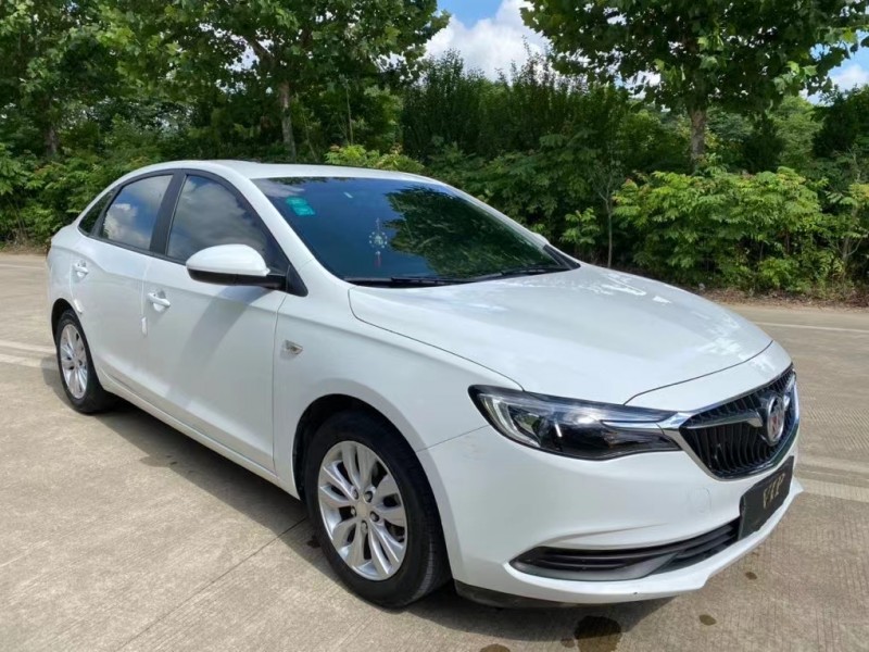 盐城20年别克英朗8