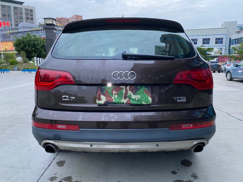 东莞14年奥迪Q79