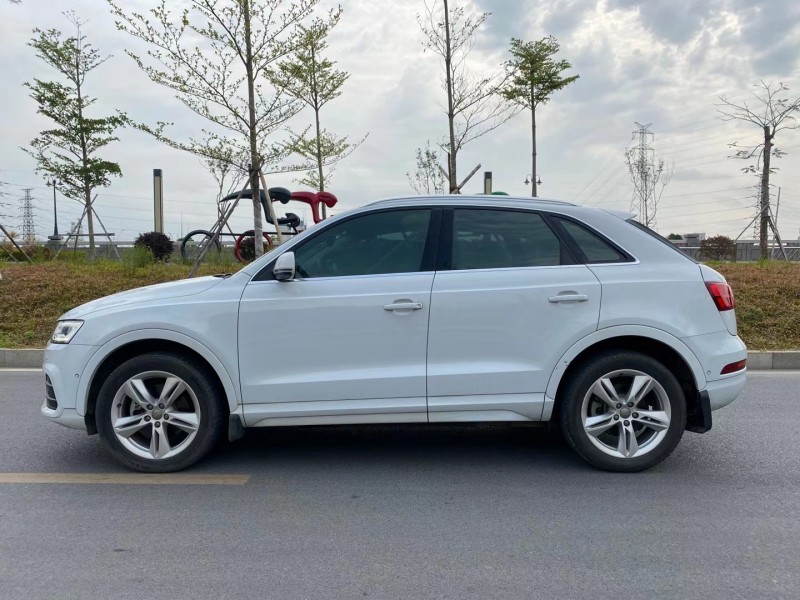 东莞17年奥迪Q36