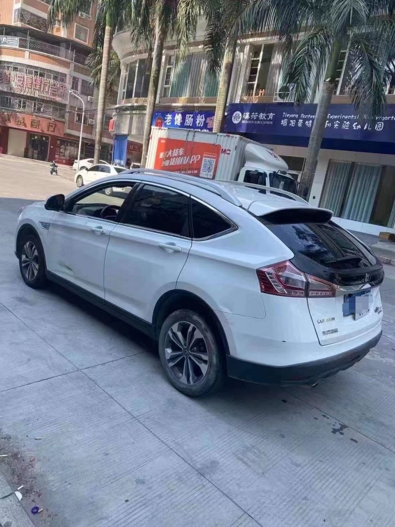 广州16年纳智捷优6 SUV8
