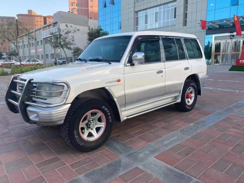 西安12年獵豹汽車黑金剛3