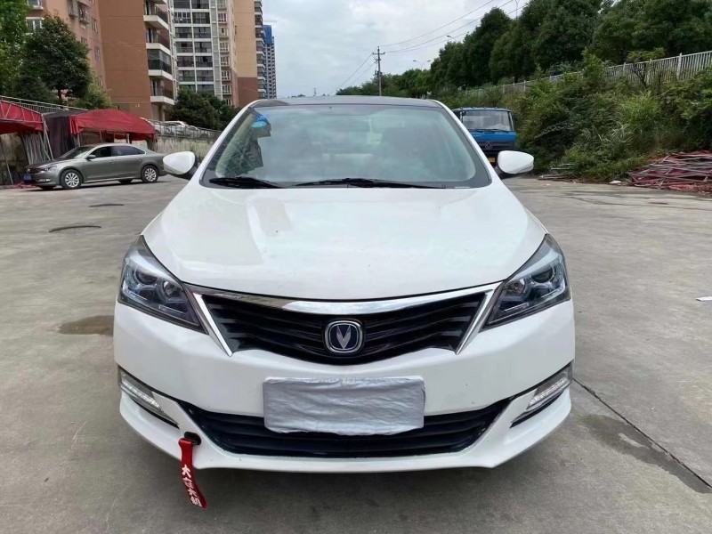 遵義17年長安汽車悅翔V71