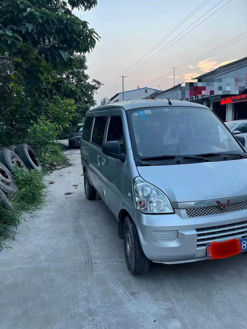 邯鄲16年五菱汽車榮光3