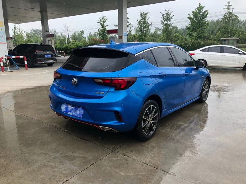 徐州16年别克威朗7