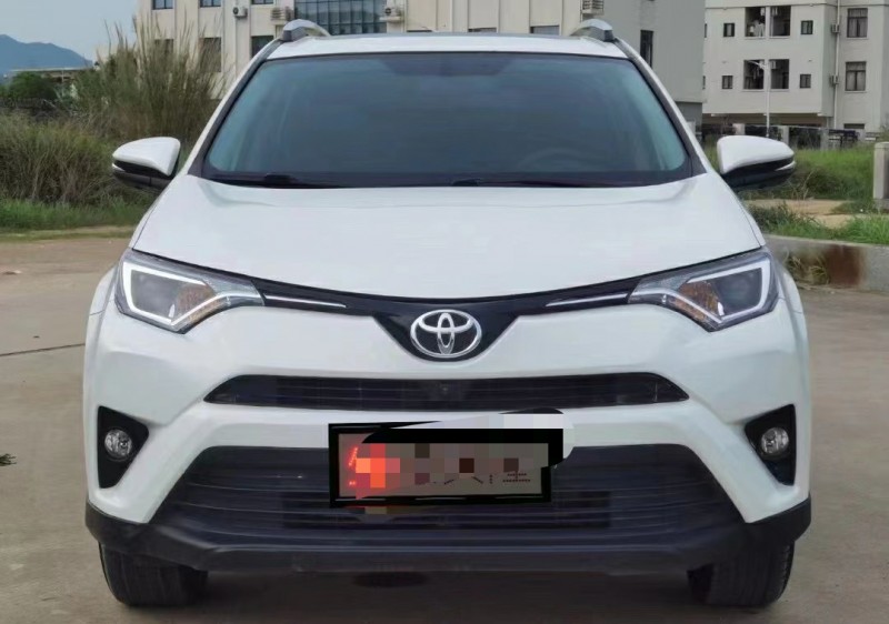 江門17年豐田RAV41