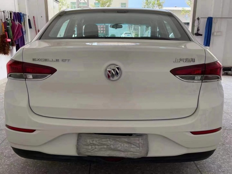 广州21年别克英朗8