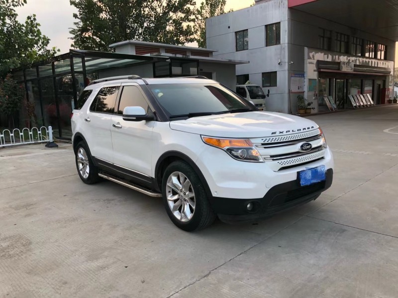 徐州14年福特探险者2