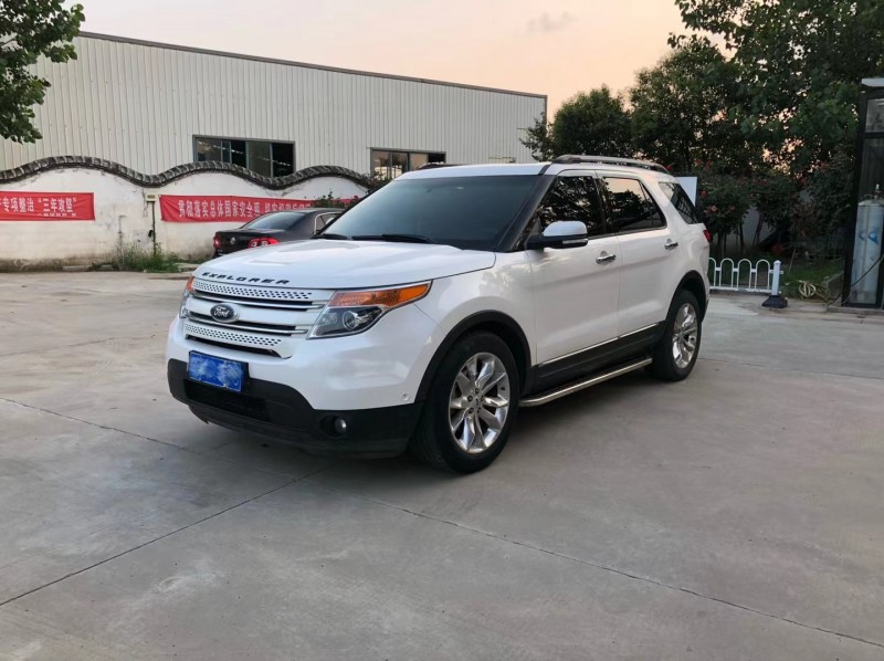 徐州14年福特探险者3