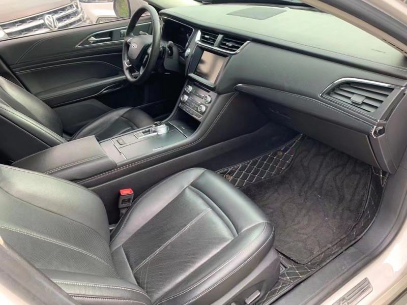 佛山16年福特金牛座4