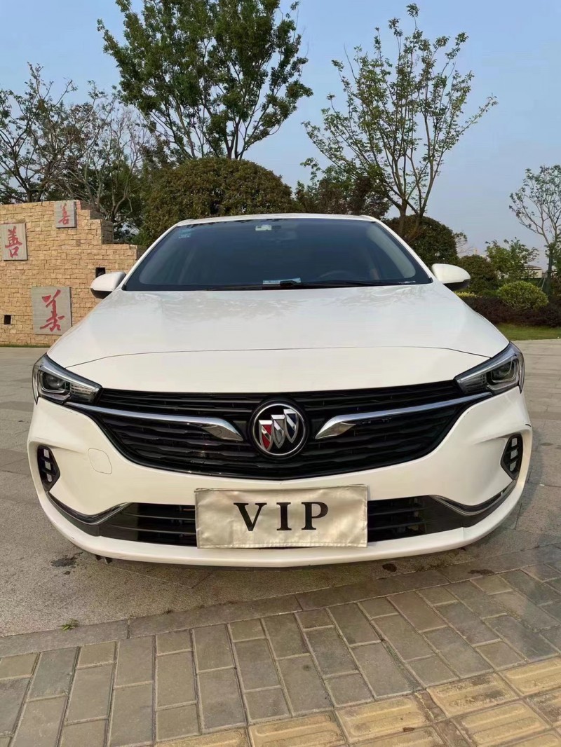 枣庄20年别克威朗1