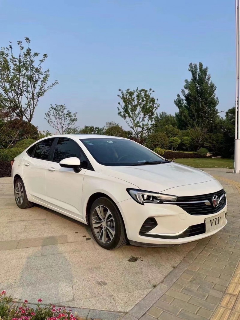 枣庄20年别克威朗3