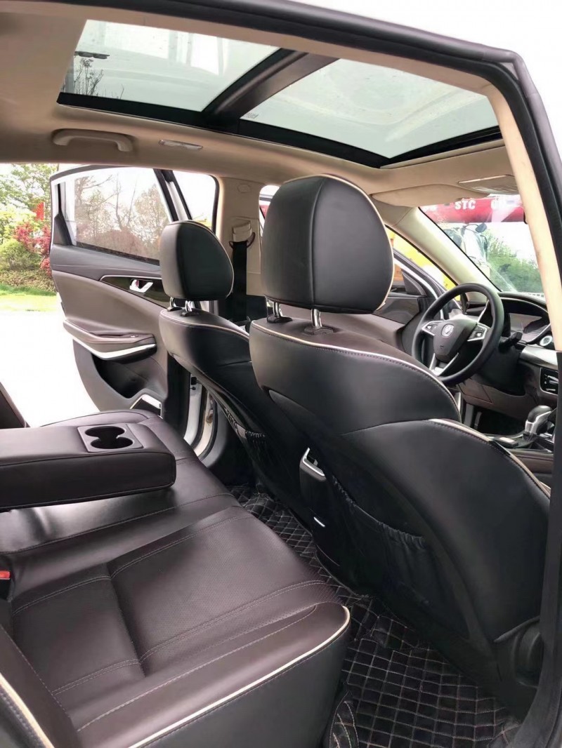 枣庄18年长安汽车睿骋CC4