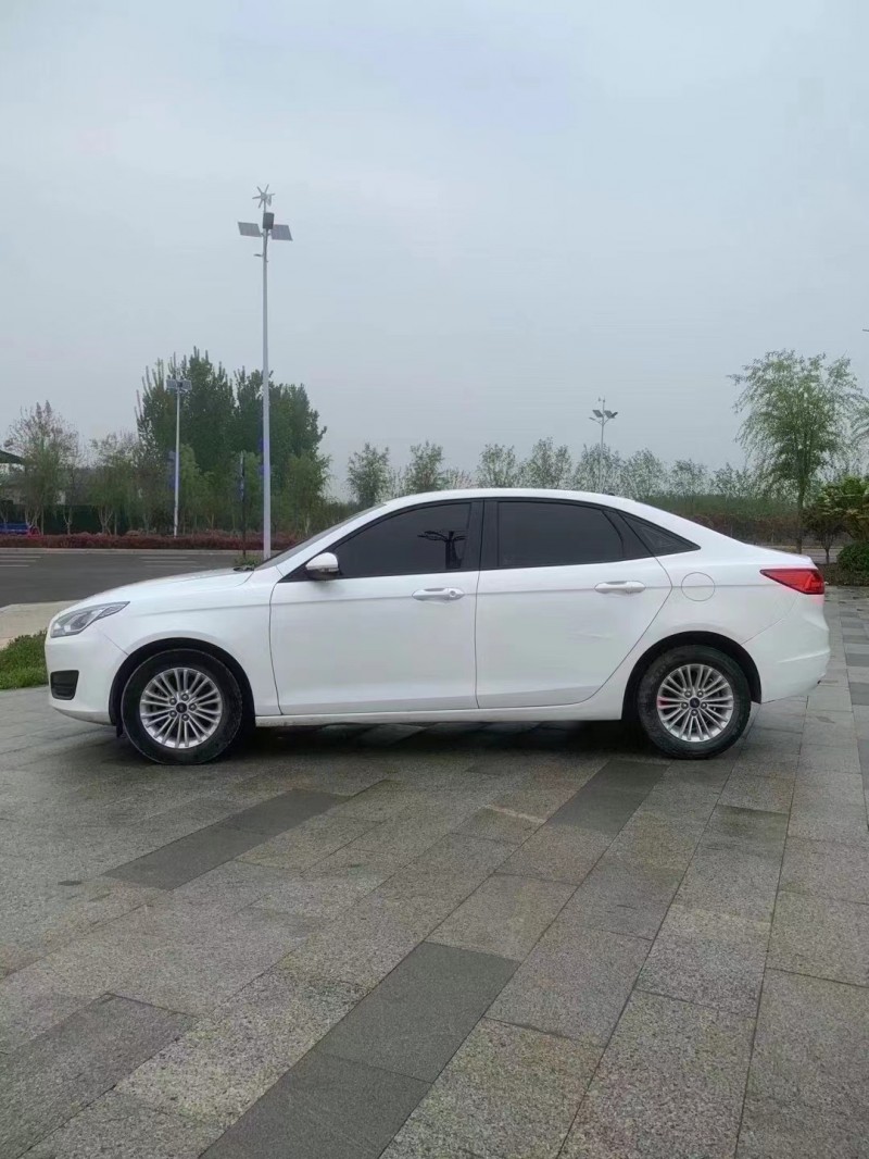 枣庄18年福特福睿斯7