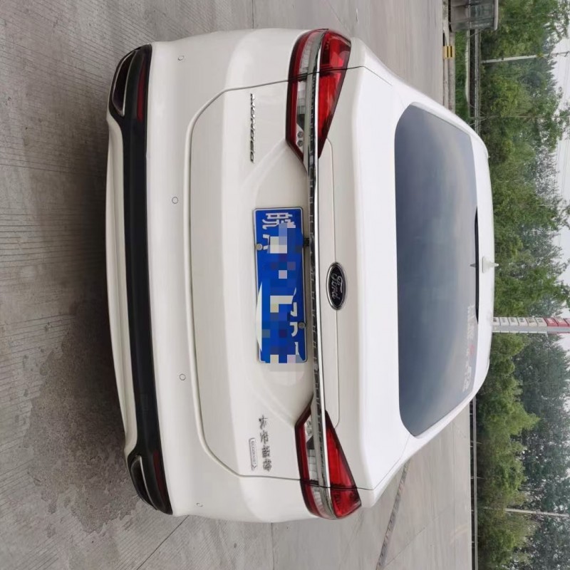 徐州18年福特蒙迪欧1