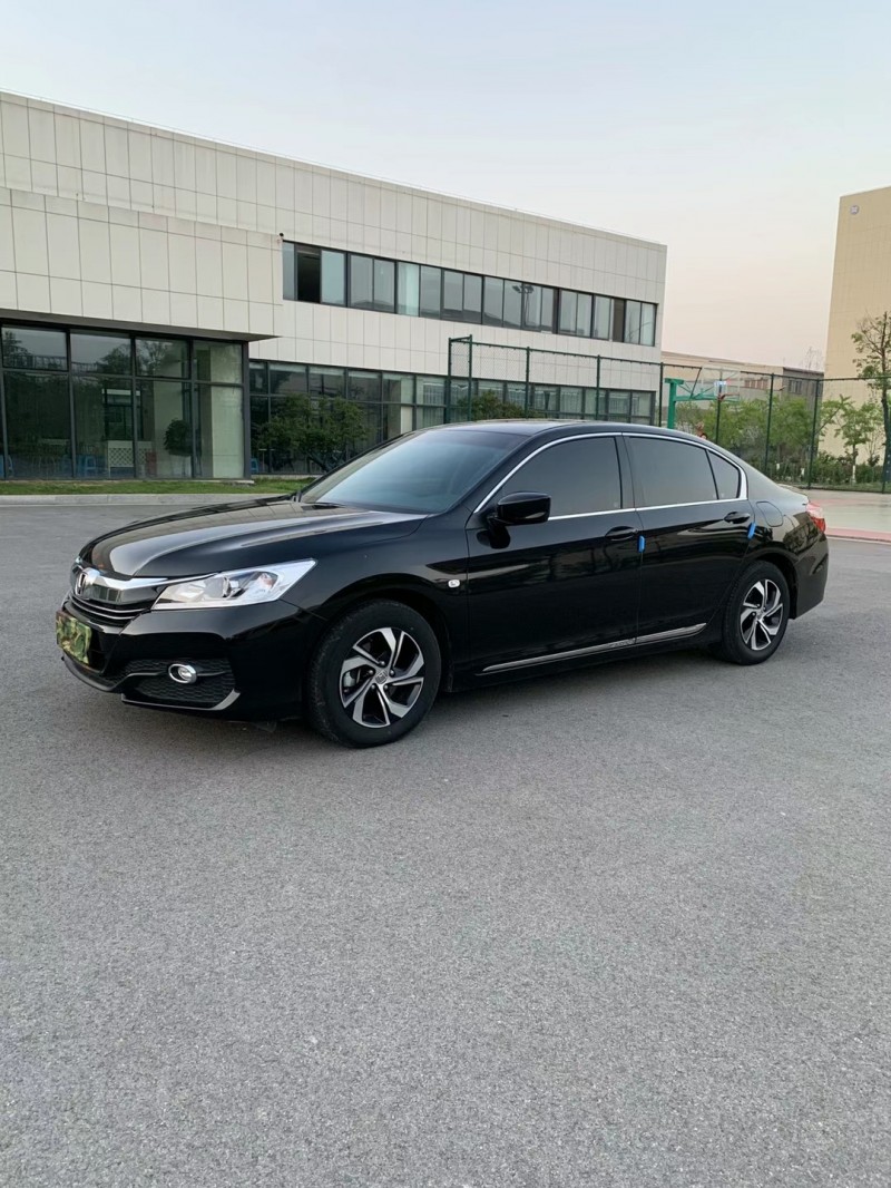 徐州18年本田雅阁5