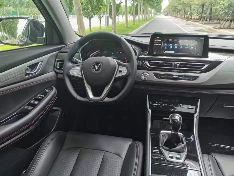 石家莊21年長安汽車CS754