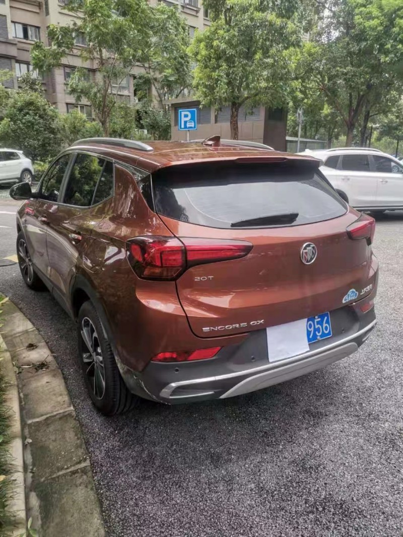 徐州21年别克昂科拉8