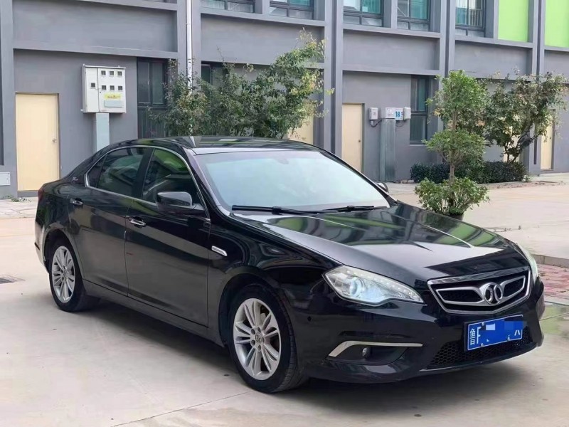 济宁14年北汽绅宝D703