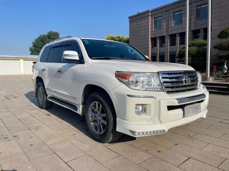 保定16年丰田兰德酷路泽7