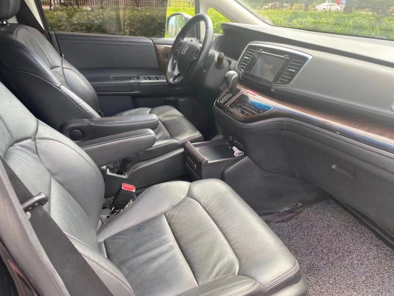 青岛17年本田奥德赛5