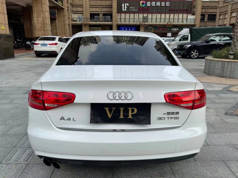佛山15年奥迪A4L9