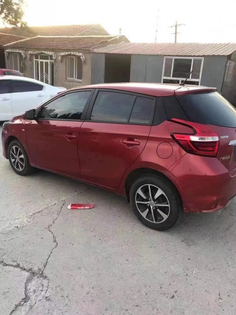 天津18年豐田YARiS L 致炫7