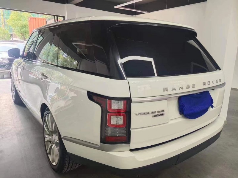 温州17年路虎揽胜行政8