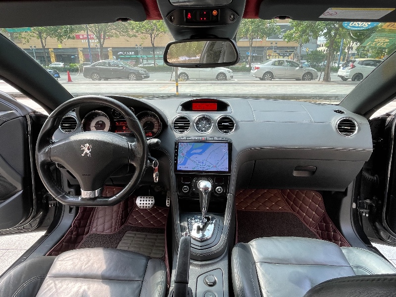 佛山13年标致RCZ3