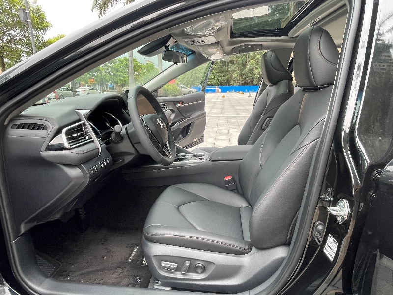 佛山21年丰田凯美瑞4