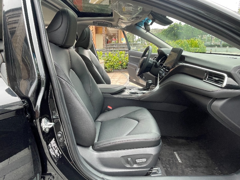 佛山21年丰田凯美瑞2