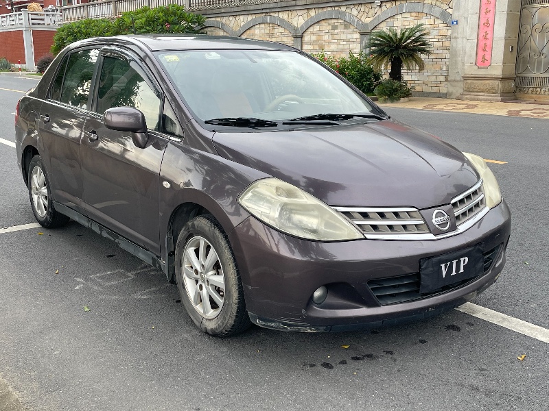 佛山09年日产颐达8