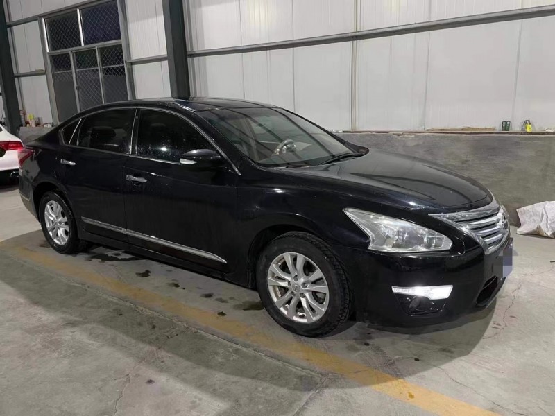 聊城14年日產天籟2