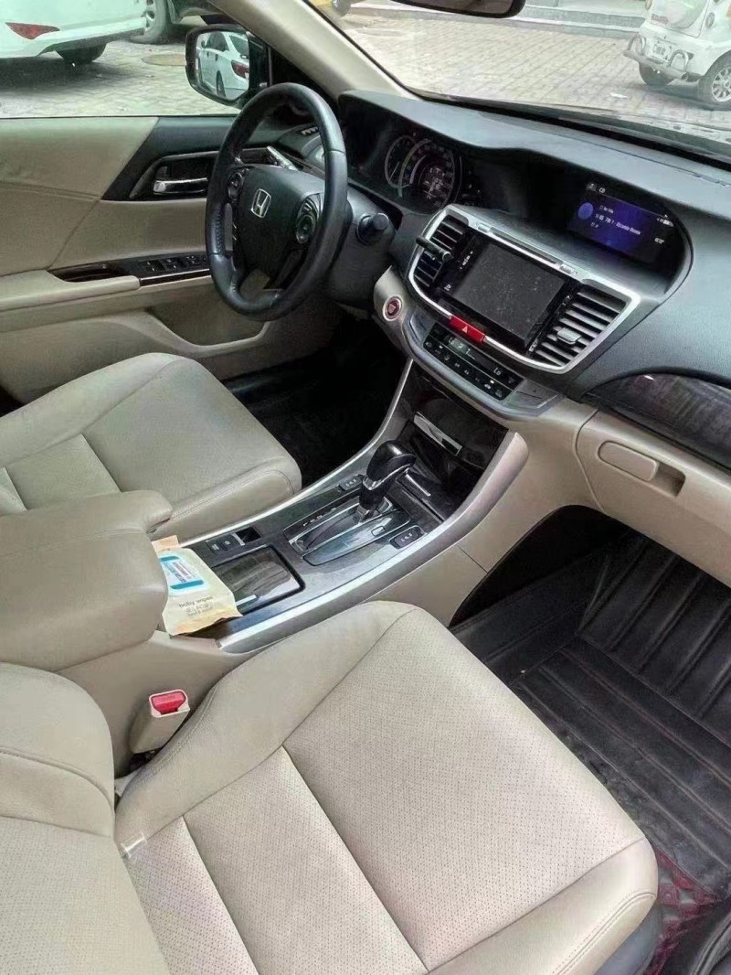 枣庄14年本田雅阁6