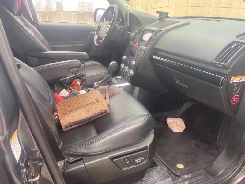 武汉13年路虎神行者26