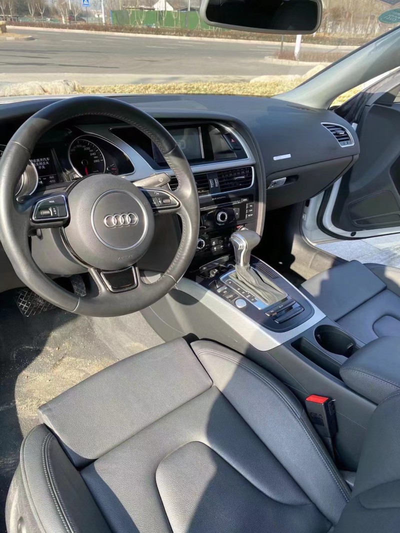 枣庄16年奥迪A54