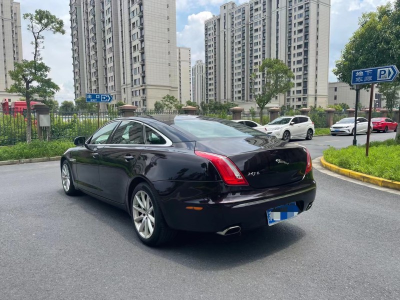 上海12年捷豹XJ9