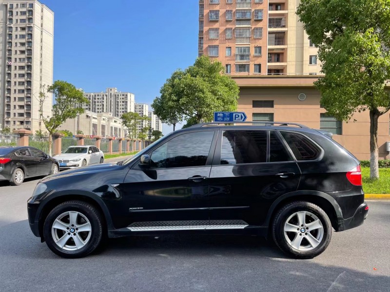 上海10年寶馬X53
