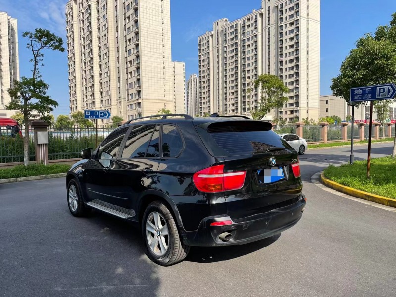 上海10年寶馬X51